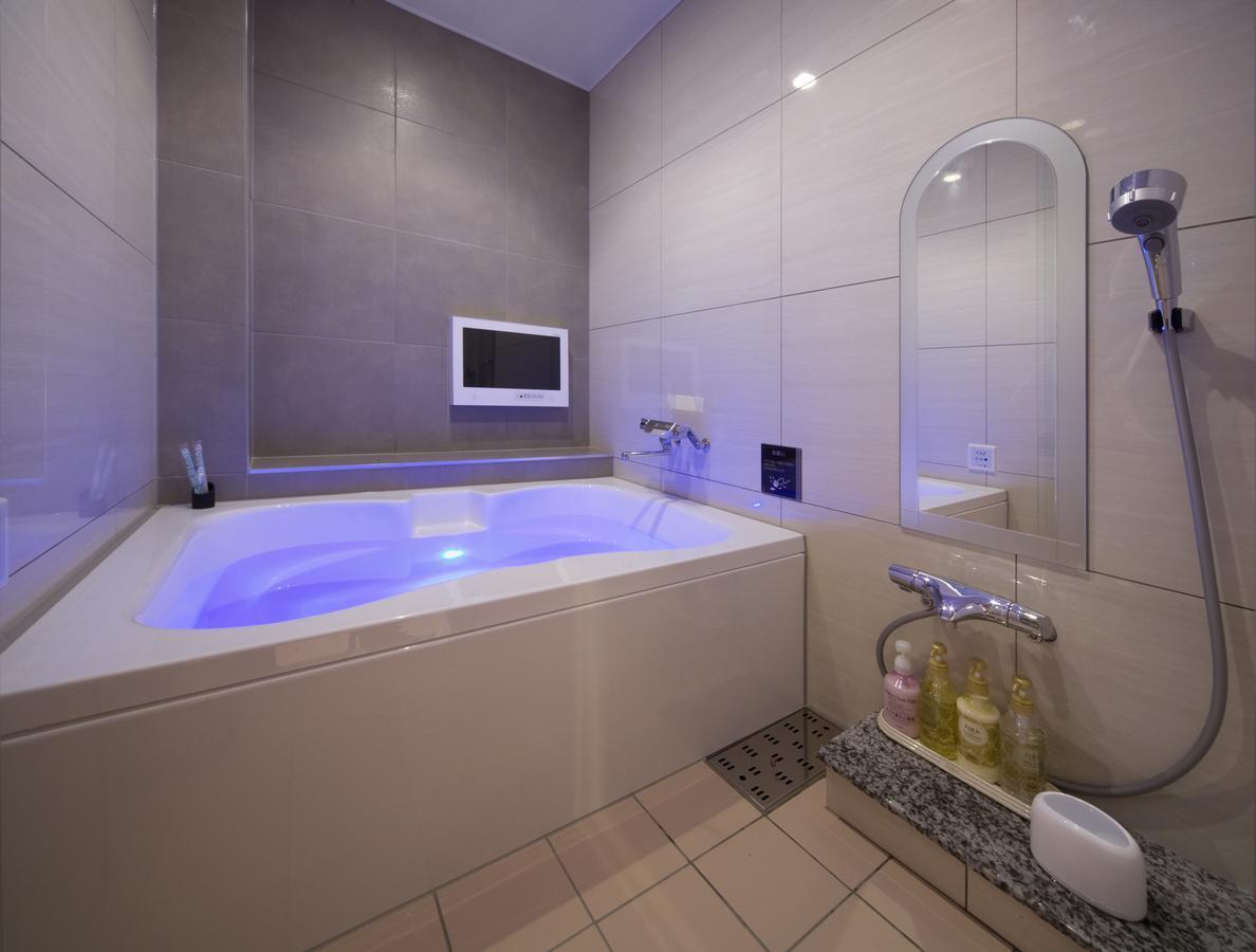 Jewel Hotel Luxury Modern (Adults Only) Miyoshi  Exterior photo